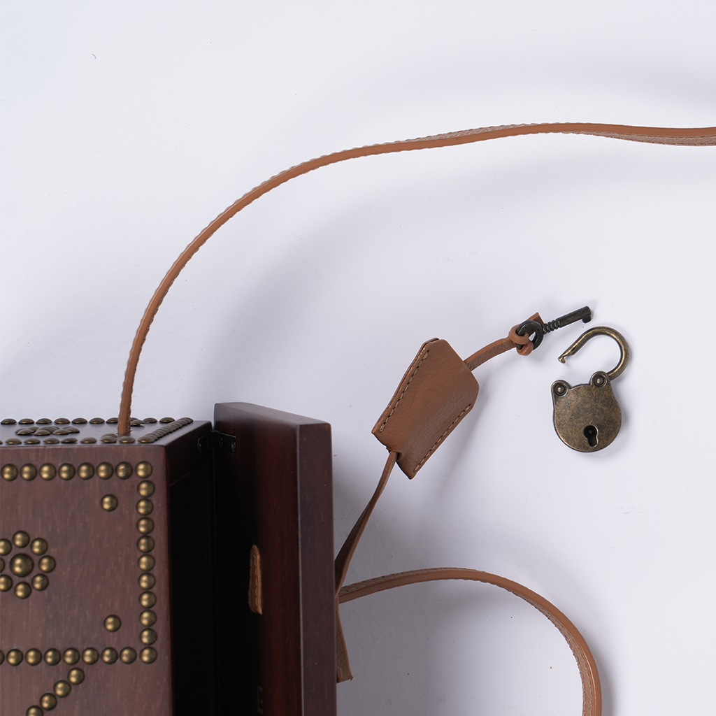 Mandoos Wooden Bag