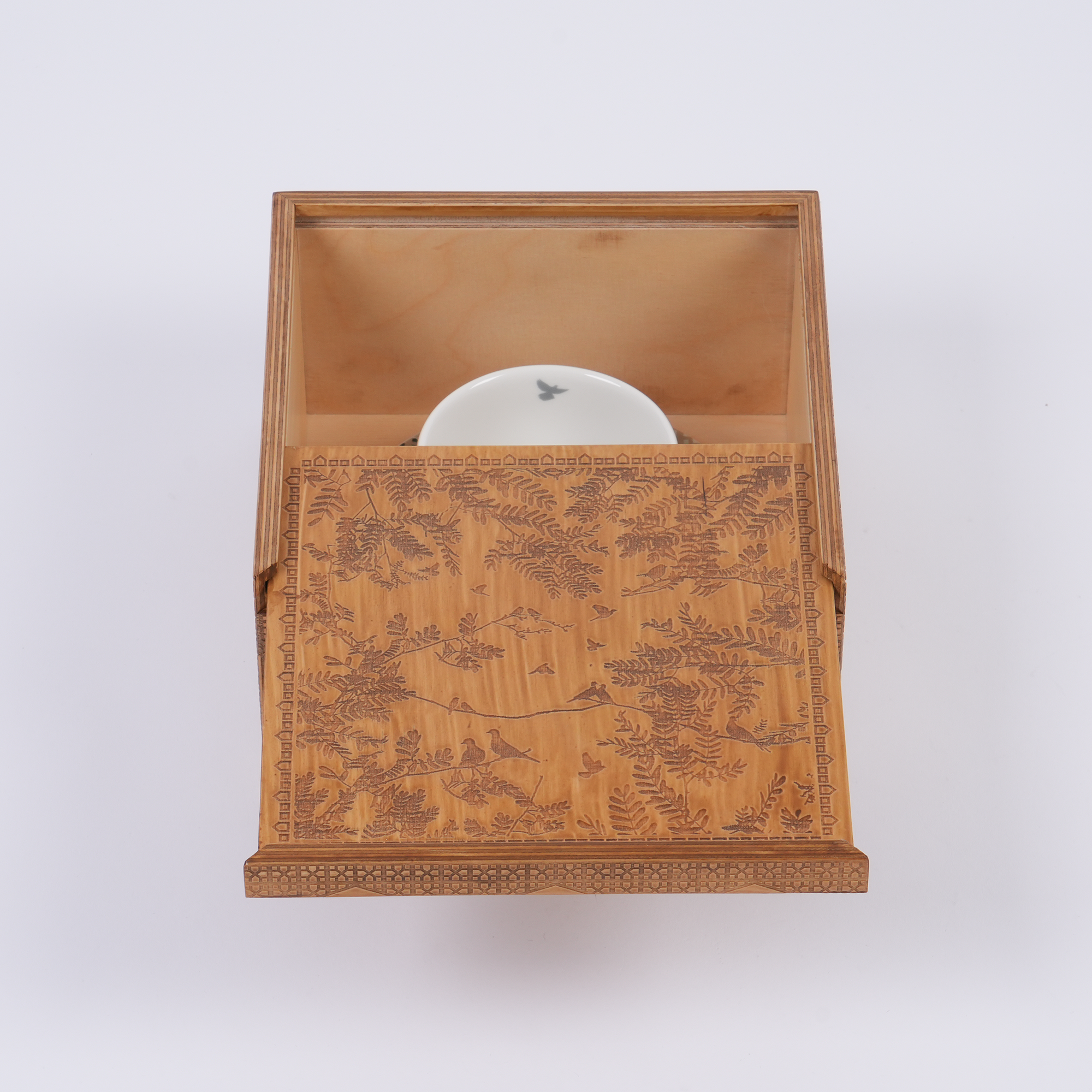Gerbou Cup with Collectors Edition Box